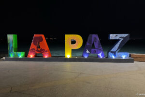 2024-10-03_19-00-22