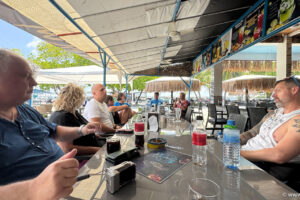 2025-11-03_10-47-40 2025-11-03_10-47-40